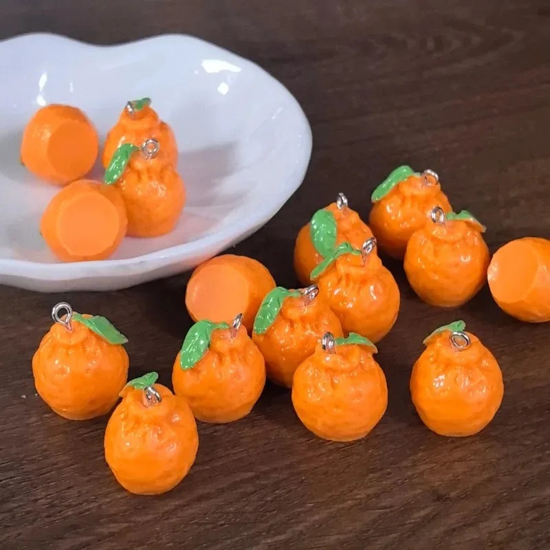 10 Pezzi Ciondoli in Resina a  - Resin Crafts Diy recensione e prezzo